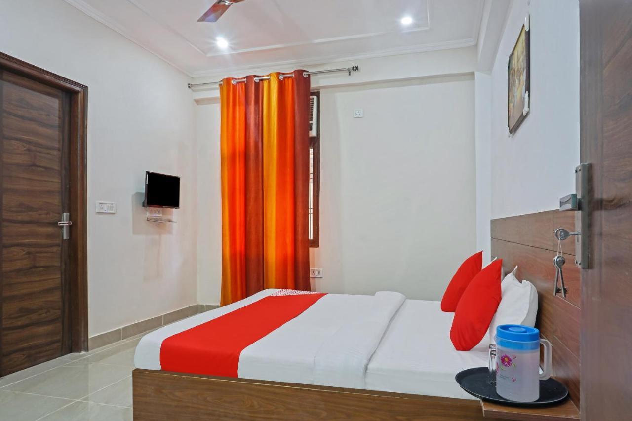 Hotel O Quadis Noida Exterior photo